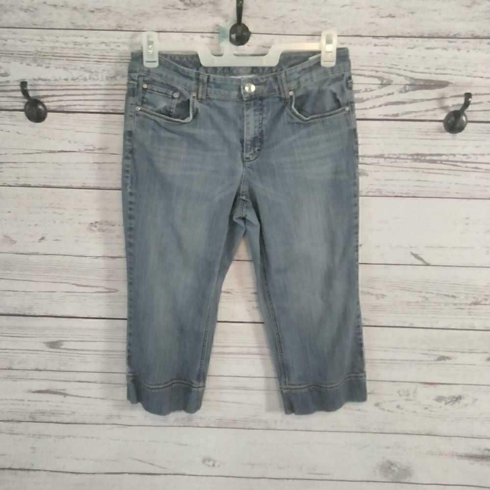 "Tommy Hilfiger" woman's jean capris